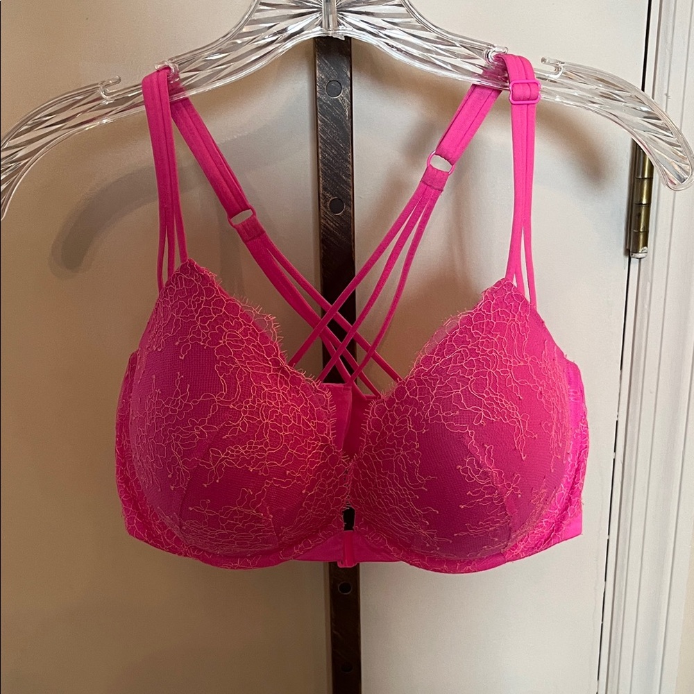 Victoria's Secret Fuchsia Lace Strappy Push-Up Bra